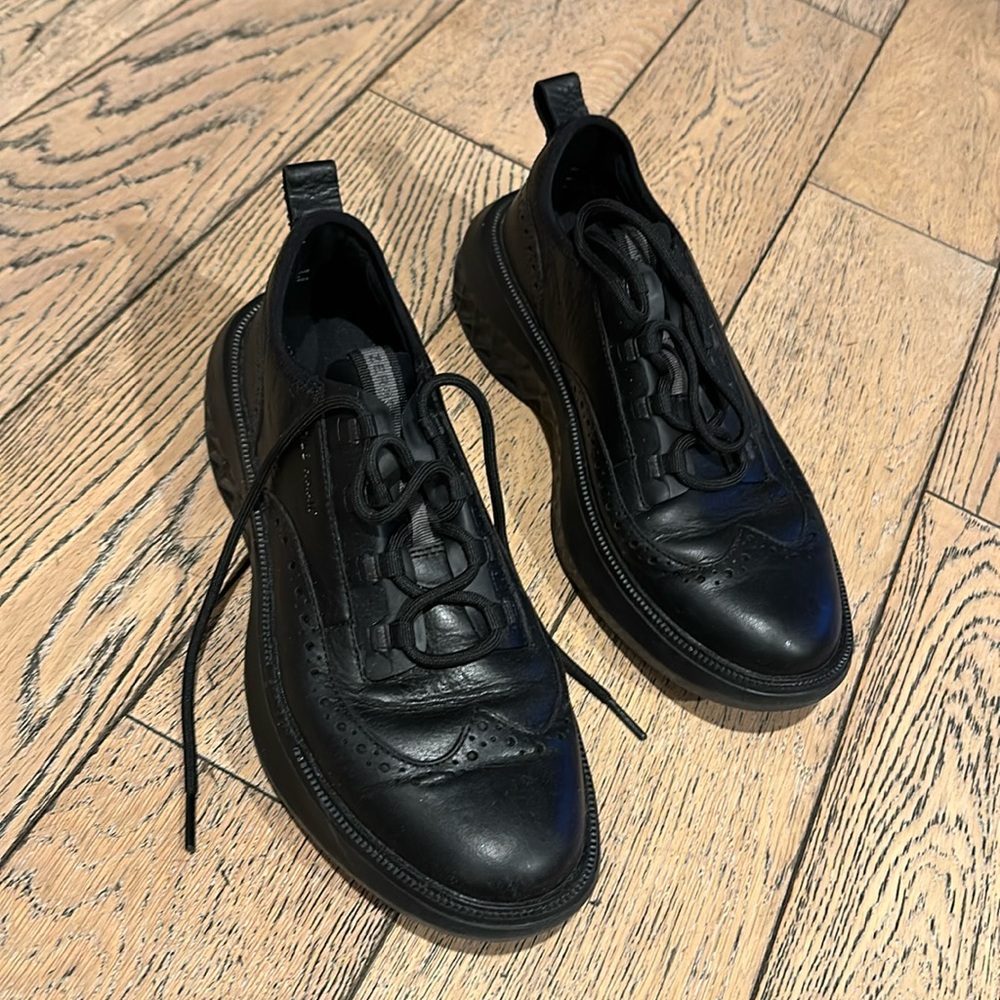 Cole Haan shoes for men. Size 8. Zero grand 360
